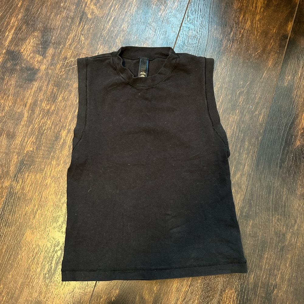 SKIMS MOCK NECK TANK